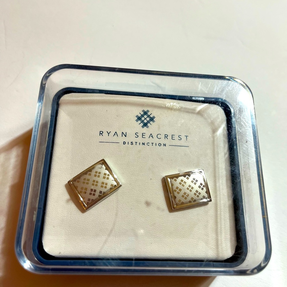 Ryan Seacrest Distinction Silver Basketweave Rectangle Cuff Links - New in Box